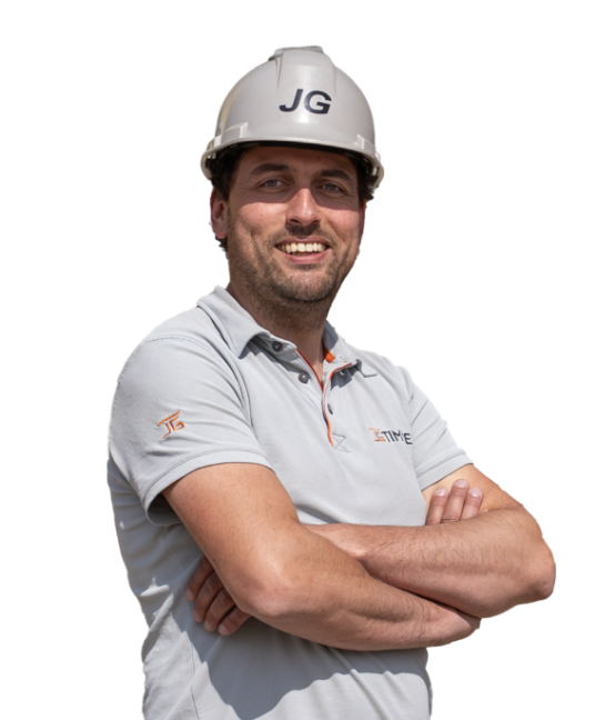 Dustin Usercase Irrigation company Badger State Irrigation, Wisconsin HYRAX Aerial Lifts